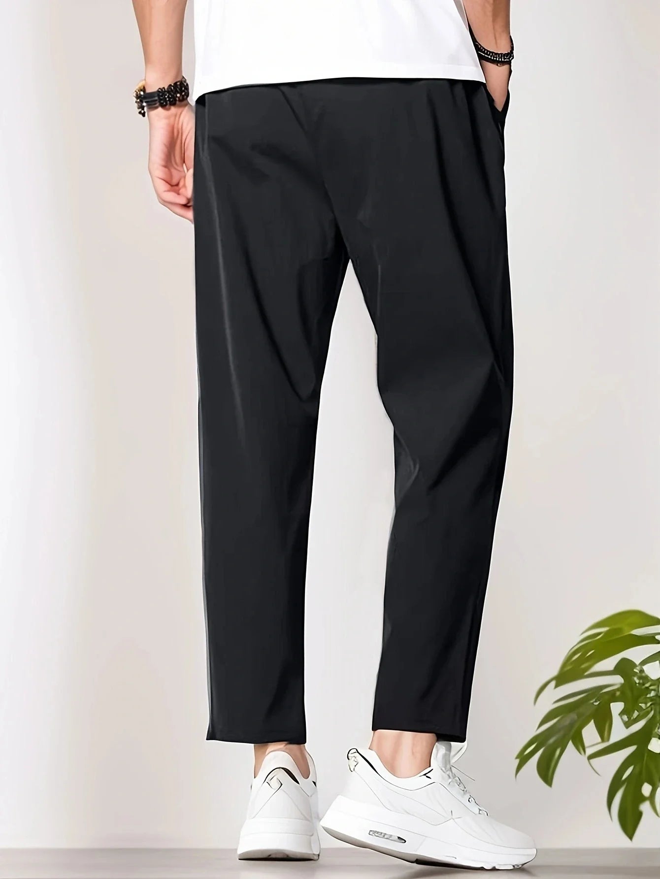 NOAH | Pantalones de Jogging Estilizados para Hombres