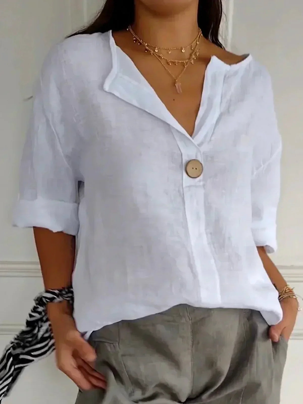 Ella - Blusa Elegante de Cuello en V y Manga 3/4