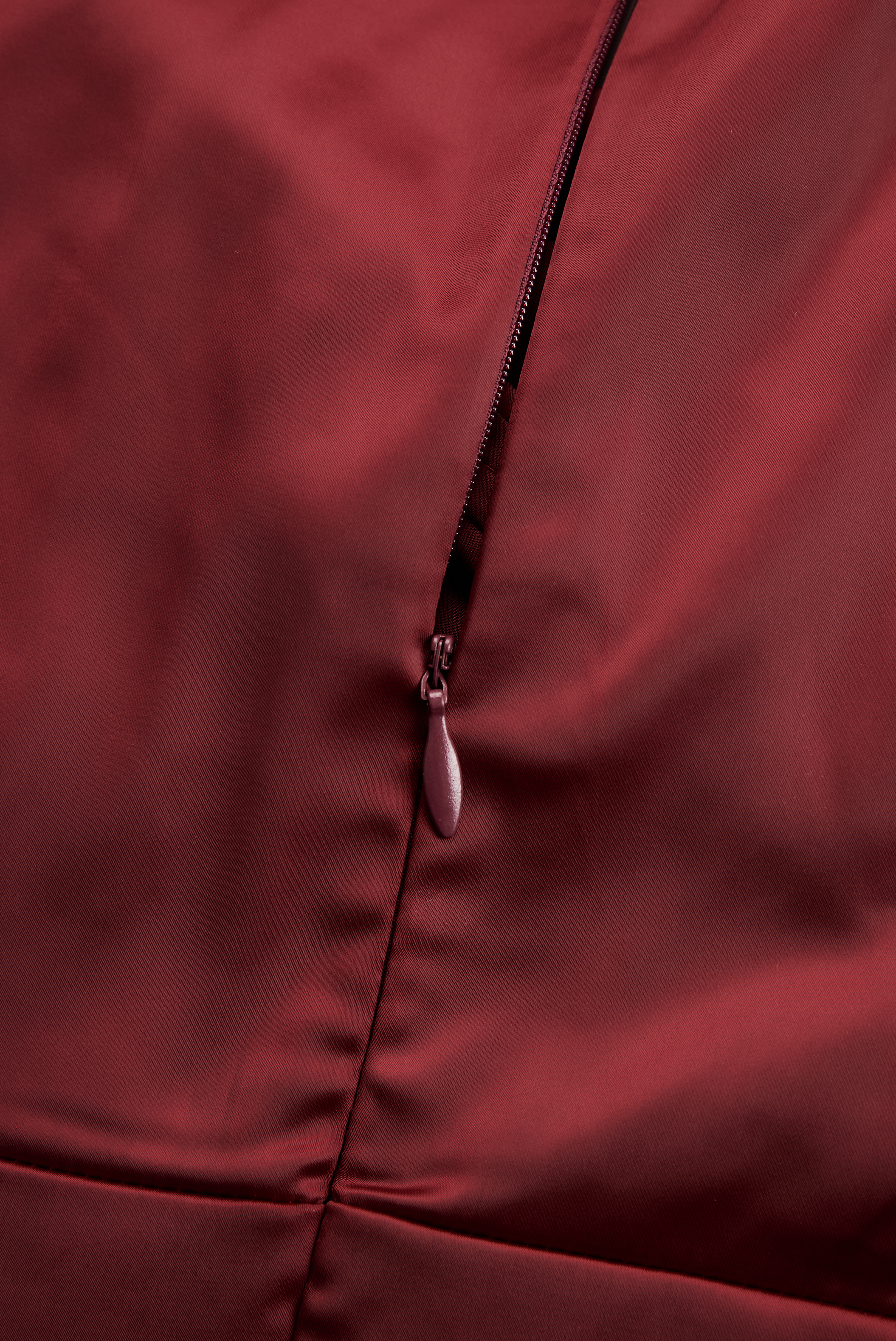 Vestido Midi de Satén Inspirado en lo Vintage con Cuello Drapado