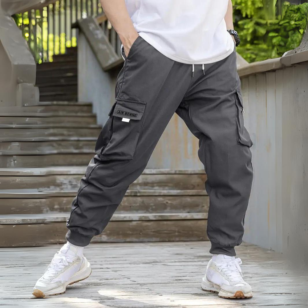 SEBASTIAN | Pantalones Cargo Estilizados con Cierre Elástico
