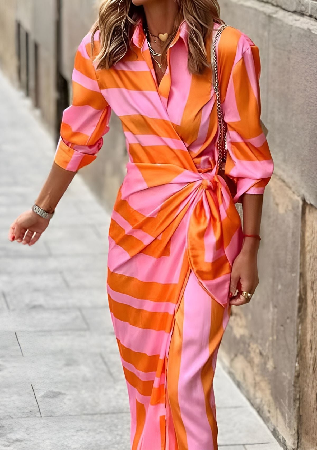 Olivia – Vestido Camisero Impreso con Cintura