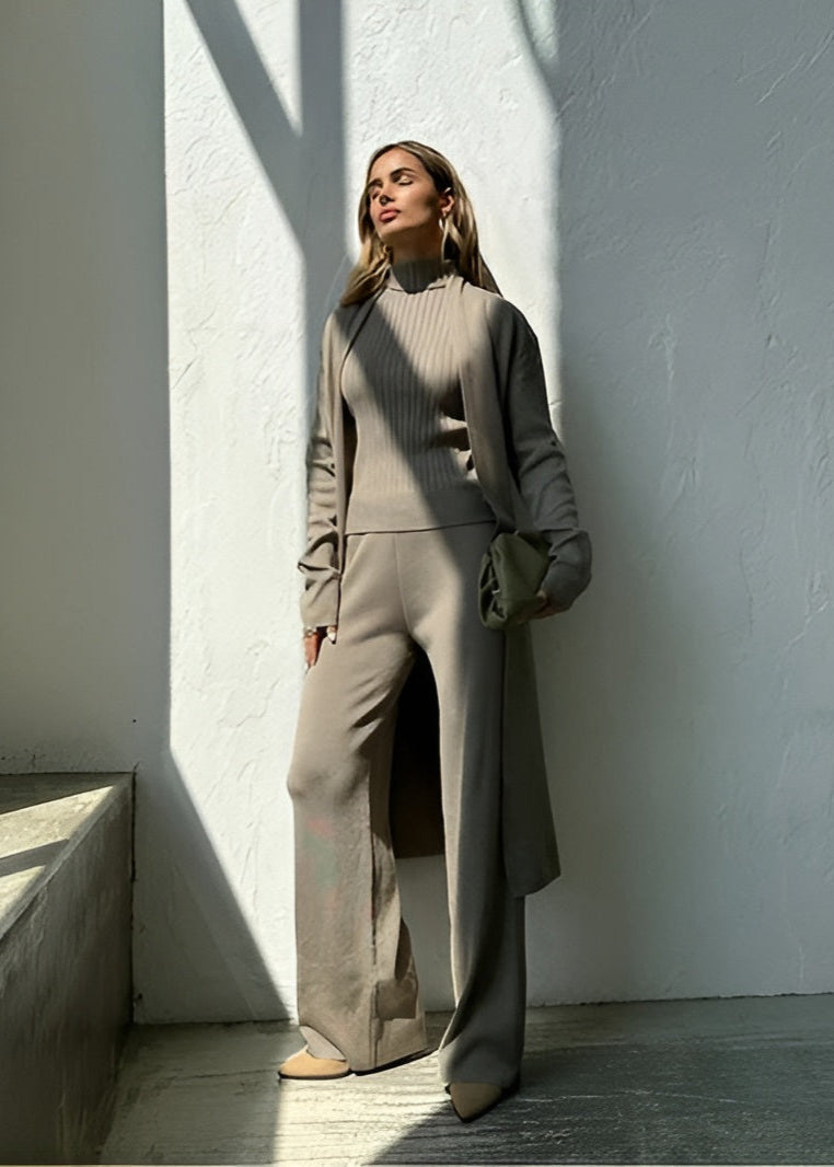 Bianca - Conjunto de Ropa de Casa Elegante de Punto Acanalado de 3 Piezas
